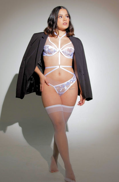 Pragmatic Bra | Panty | Harness | Set in White